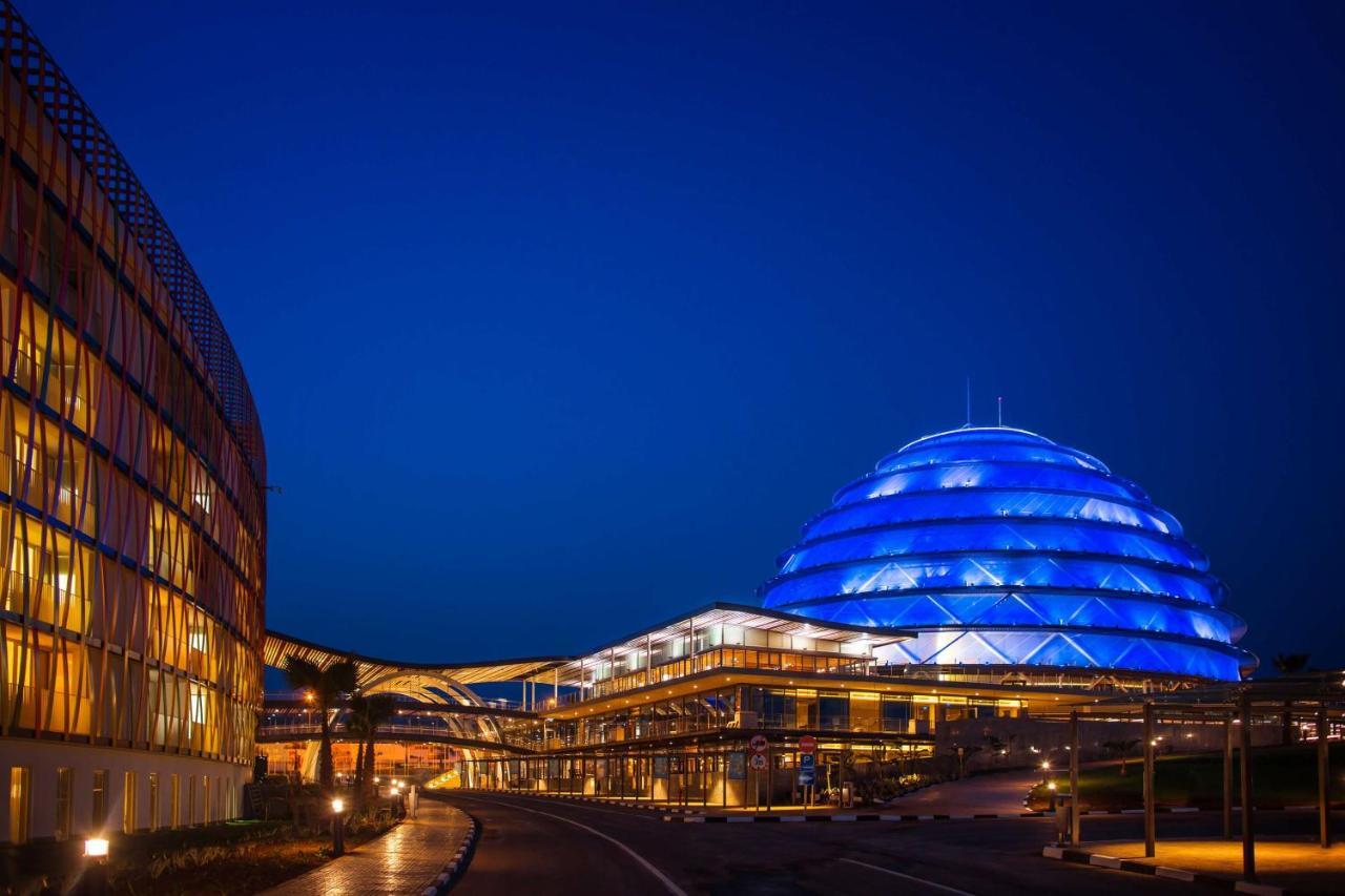 Radisson Blu Hotel & Convention Centre キガリ エクステリア 写真 The Kigali Convention Centre